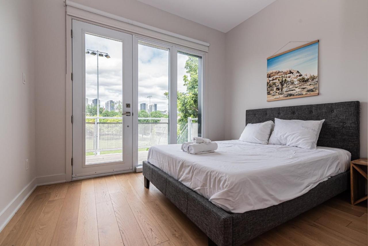 Cool And Clean Flat By Atwater Market By Den Stays Montreal Exterior foto